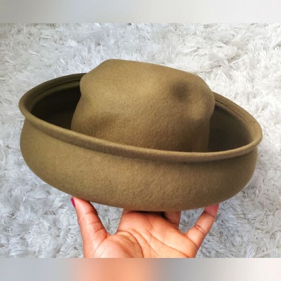 Arlin 100% Wool hat main image 4